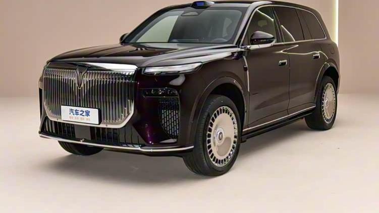 岚图泰山将于今日上市，定位6座大型SUV，配三腔空气悬架