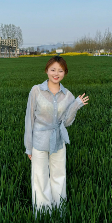 家里的韭菜都长老高了 你们什么时候回来啊 我说的是回河南老家