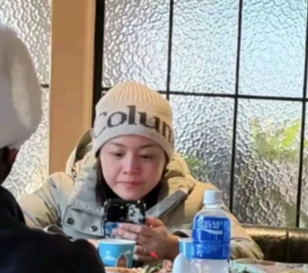 陈妍希尽责带娃，离婚不影响母爱

真的被陈妍希的尽责给震惊了！就算是在离婚的当口