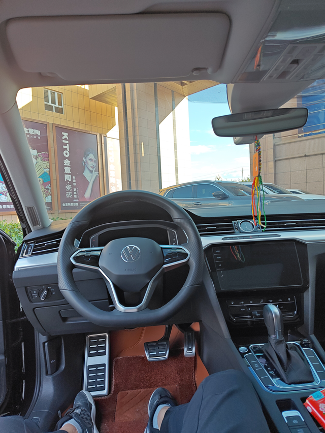 23迈腾380烧防冻液
23款迈腾刚跑了七千公里防冻液已经到下线了，现在不烧机油