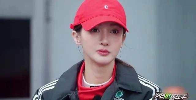 #金晨 我一个女的不能比男的差#