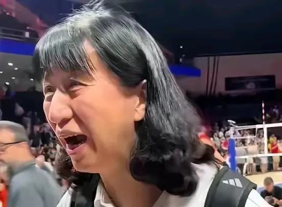 郎平时期，“输谁都不能输日本队”将成为绝唱。
想当年郎平的国家队，日本女排在中国