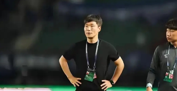 南基一的固执让河南队终于吞下苦果，吃到本赛季首场败仗！
或许有人说如果纳萨的点球