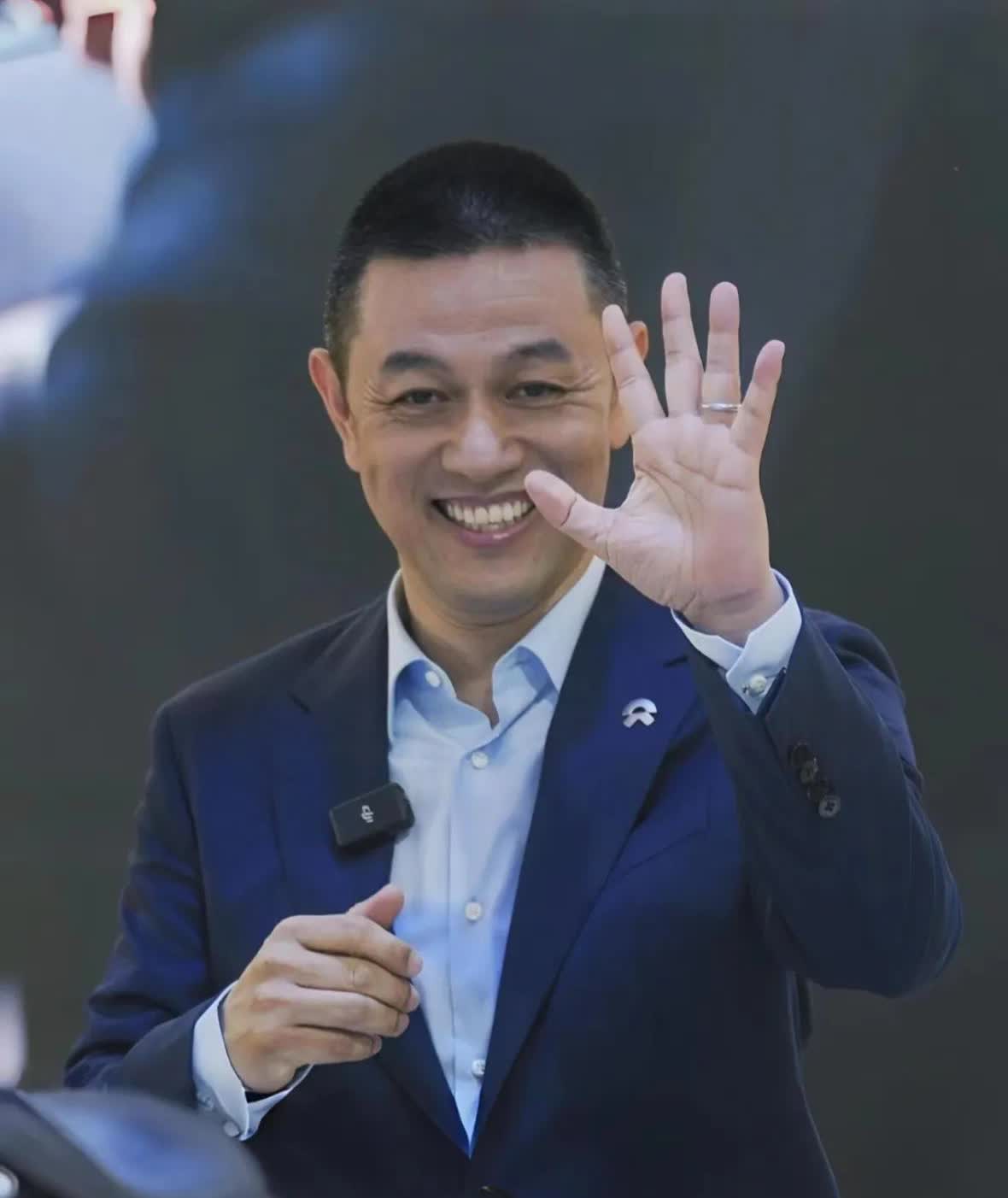 蔚来换电无视电池衰减是伪命题吗？
最近3.0平台新8上了，标配100度电池，意