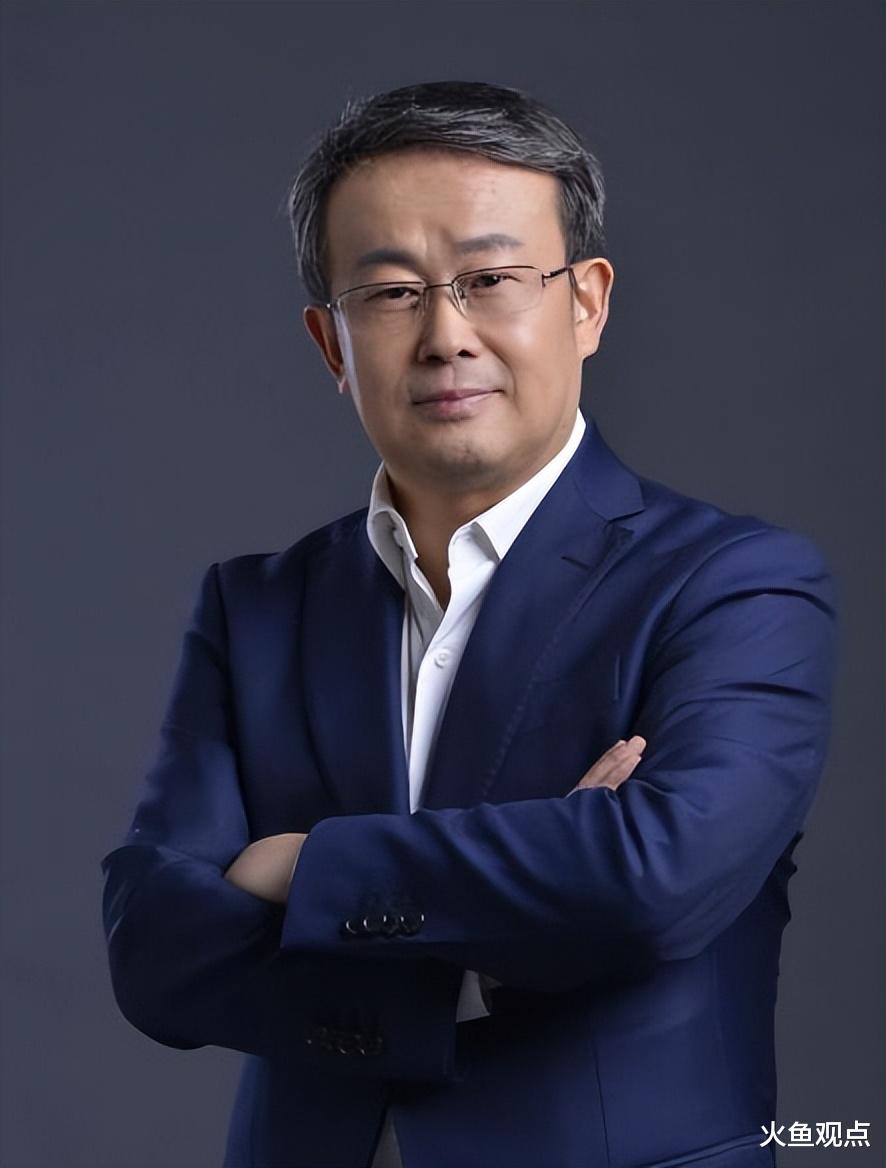 项立刚历数蔡澜三宗罪：瞬间把吹捧他的文化人，脊梁骨戳得生疼！