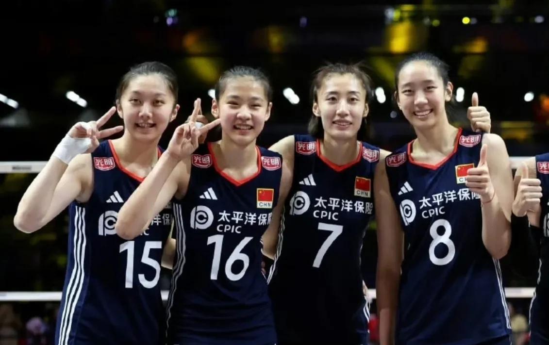 信不信？今晚中国女排一定会战胜日本女排，有2个理由。
1，昨晚全主力的日本队和意