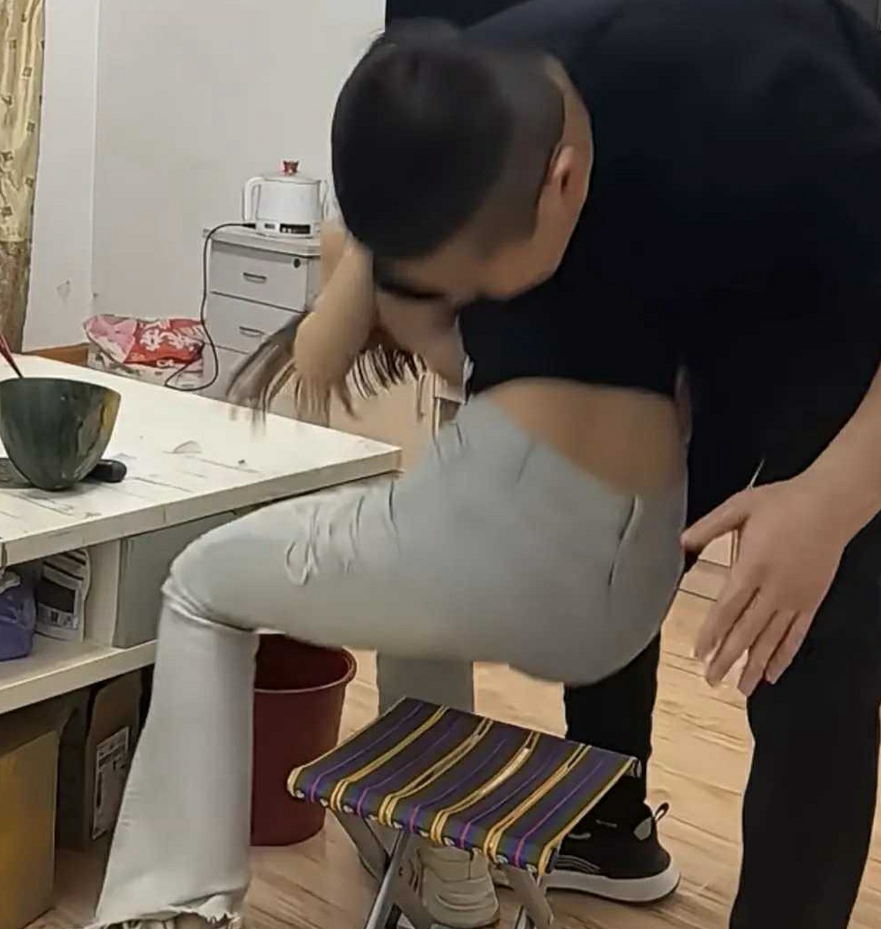 错了就要打屁屁