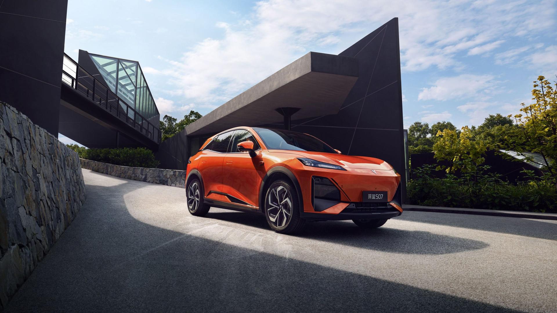 增程到底是油电双优还是油电双忧？据说选这5款新车都说好！