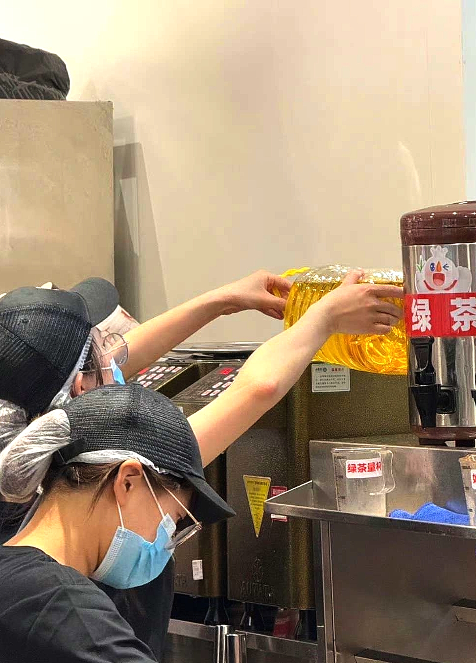 蜜雪冰城为什么会用到油啊