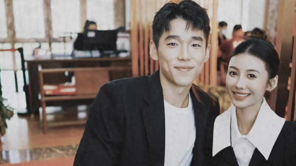 CBA联赛东北籍球员：在浙江队伍中的低调帅哥及其高颜值妻子