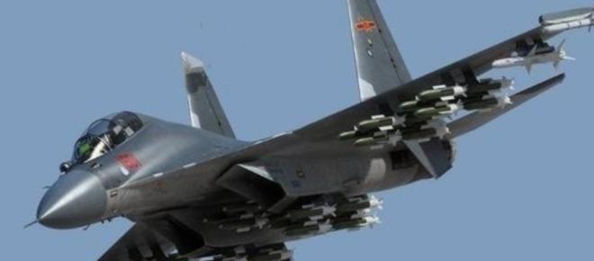 美国说，一旦和中国展开空战，中国的3000架战机就是摆设。一些美国人说中国的空军
