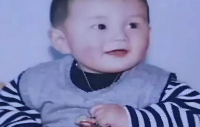 [太阳]2010年辽宁一男孩3岁都不会说话，父母焦急求医都没有结果，正准备认清现