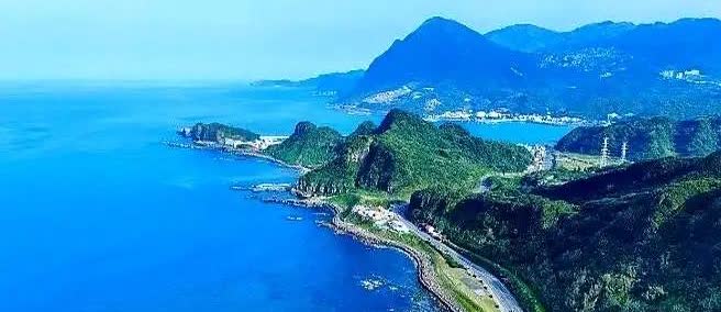 台湾现在没动手，
是因为北京把账算得比谁都细：
俄罗斯每在乌克兰多拖一天，
