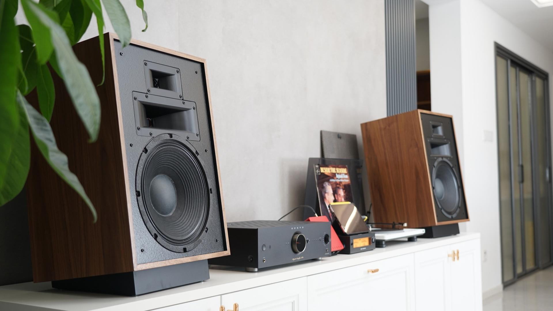 安桥Hi-Fi合并功放A-50实测：搭配5万价位杰士凯旋IV音箱表现如何？