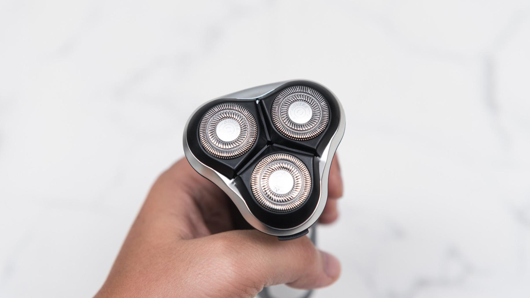 零拉扯感剃须刀——未野MAX，23000转/分测评净剃性能直追千元机型