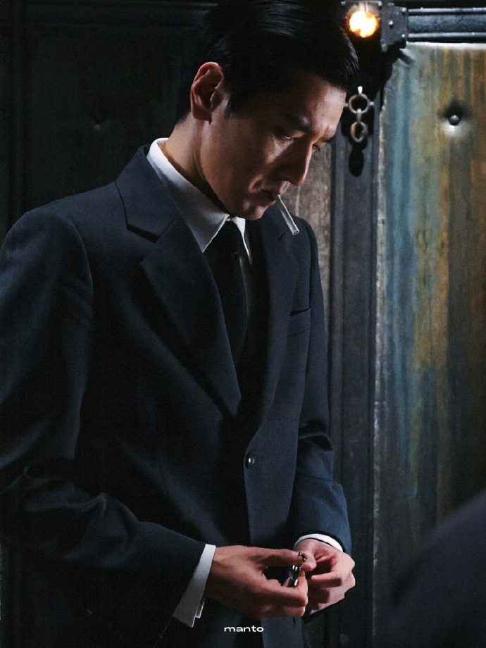 这个赵又廷就这样挑衅了所有网友