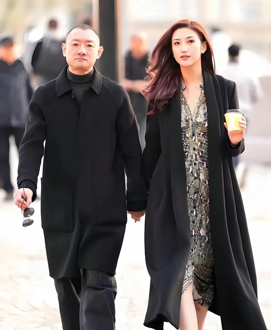 172cm豪门公子情定180cm长腿女神！年龄差CP惊艳全网。
 汪雨大婚消息炸