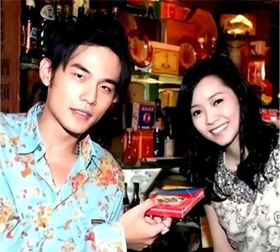 天呐！周杰伦侯佩岑分手背后，那些藏得超深的“意难平”
家人们，今天必须给你们爆个