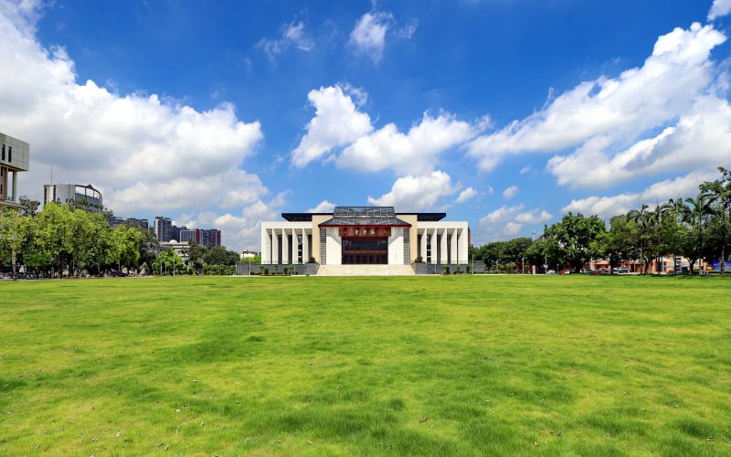  中西部地区性价比高的4所211