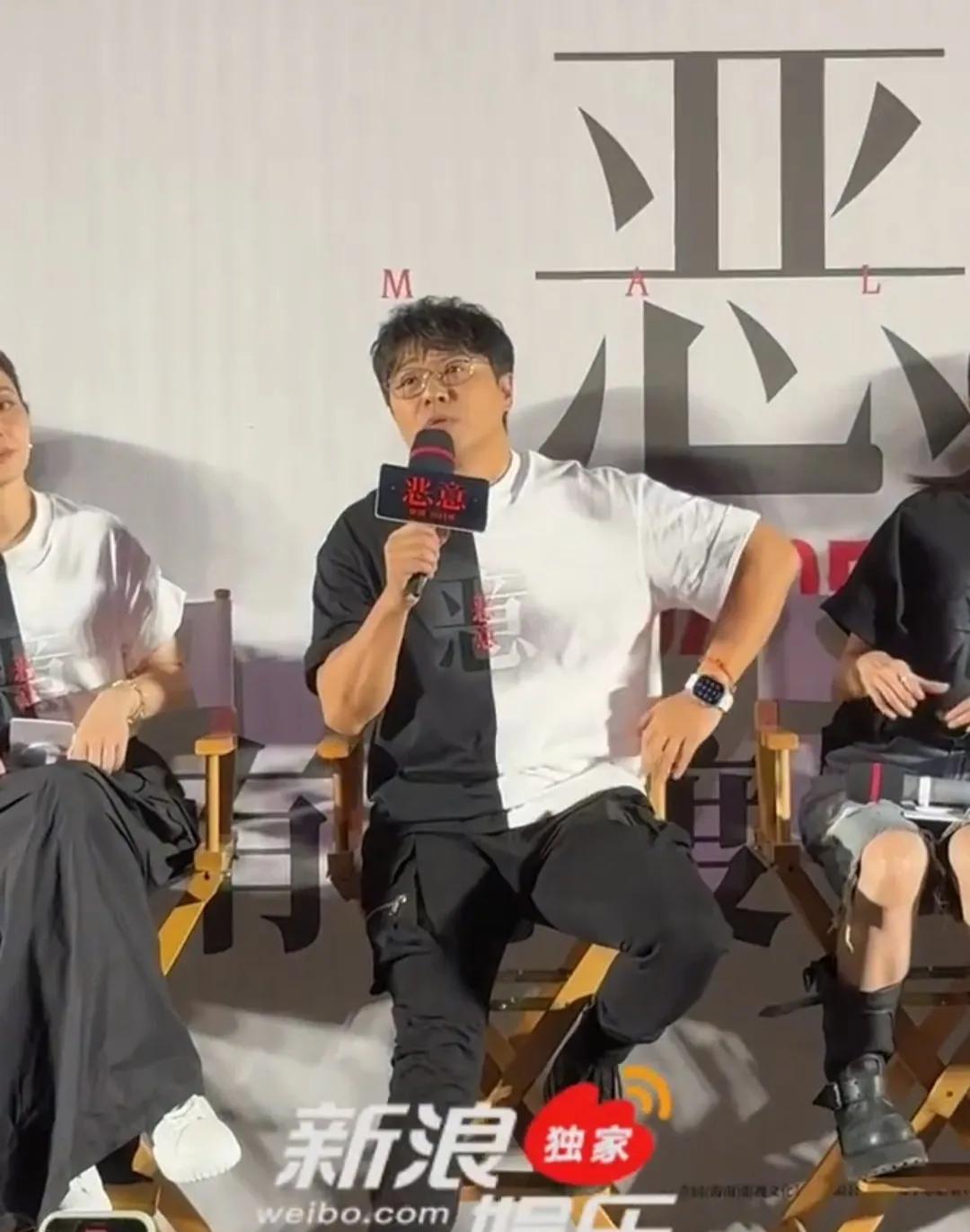 陈思诚否认李庚希是京.圈.公.主，也不是什么资源咖。
30日，陈思诚在电影《恶意