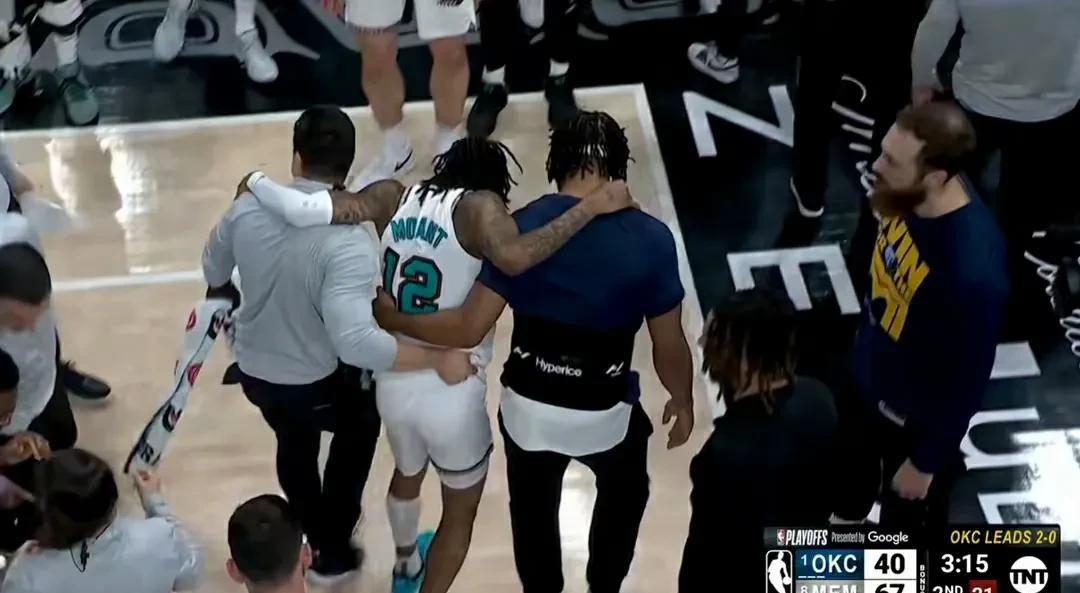 #NBA西部连续两天出战重大伤病！明天湖人对森林狼，瑟瑟发抖！# 
NBA西部季