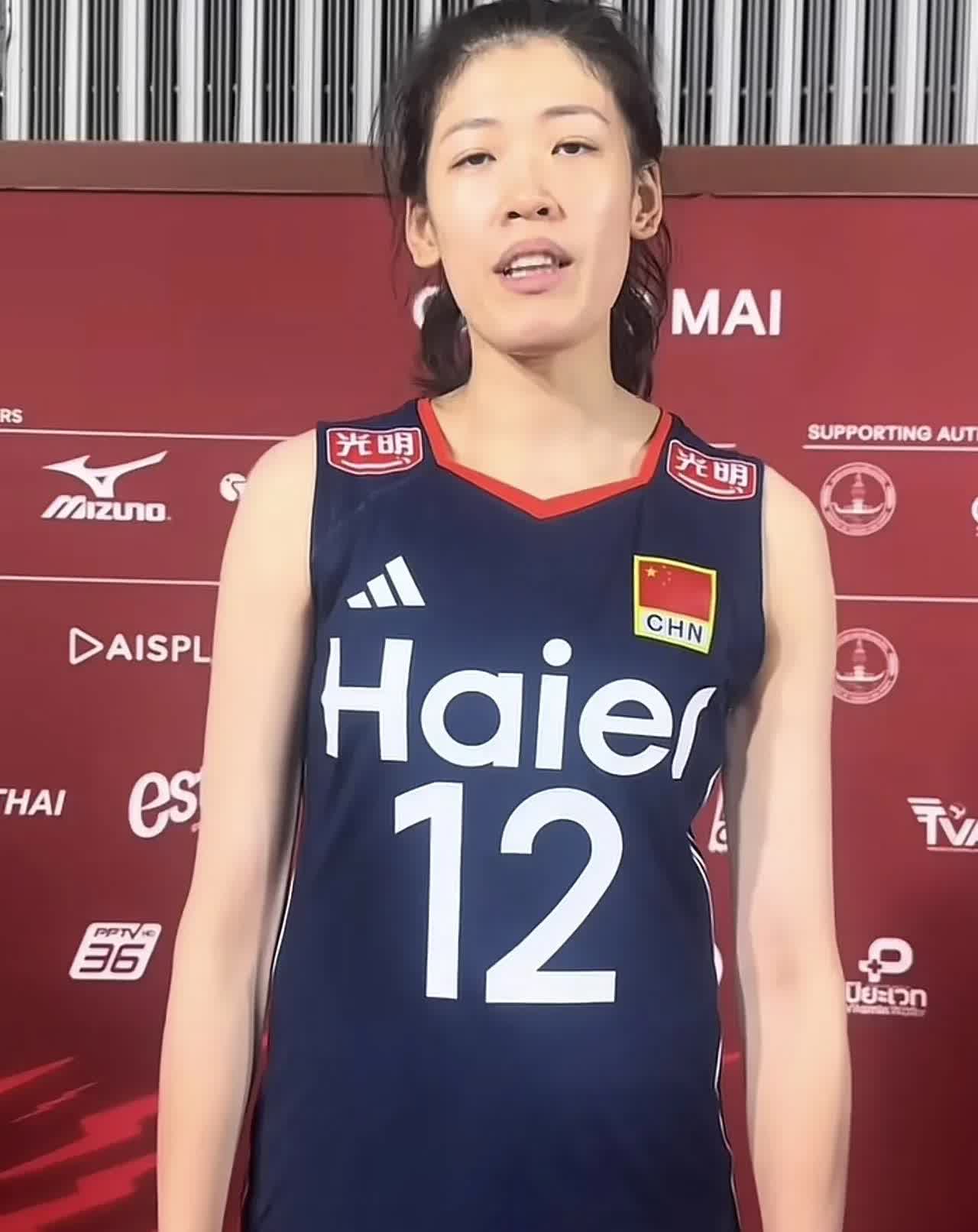 李盈莹赛后“泛着泪”，解释状态不佳：

今天真的很抱歉，没有发挥好，谢谢队友