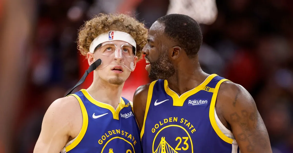 4月29NBA季后赛，勇士109-106战胜火箭，总比分3-1领先对手。
赛后，