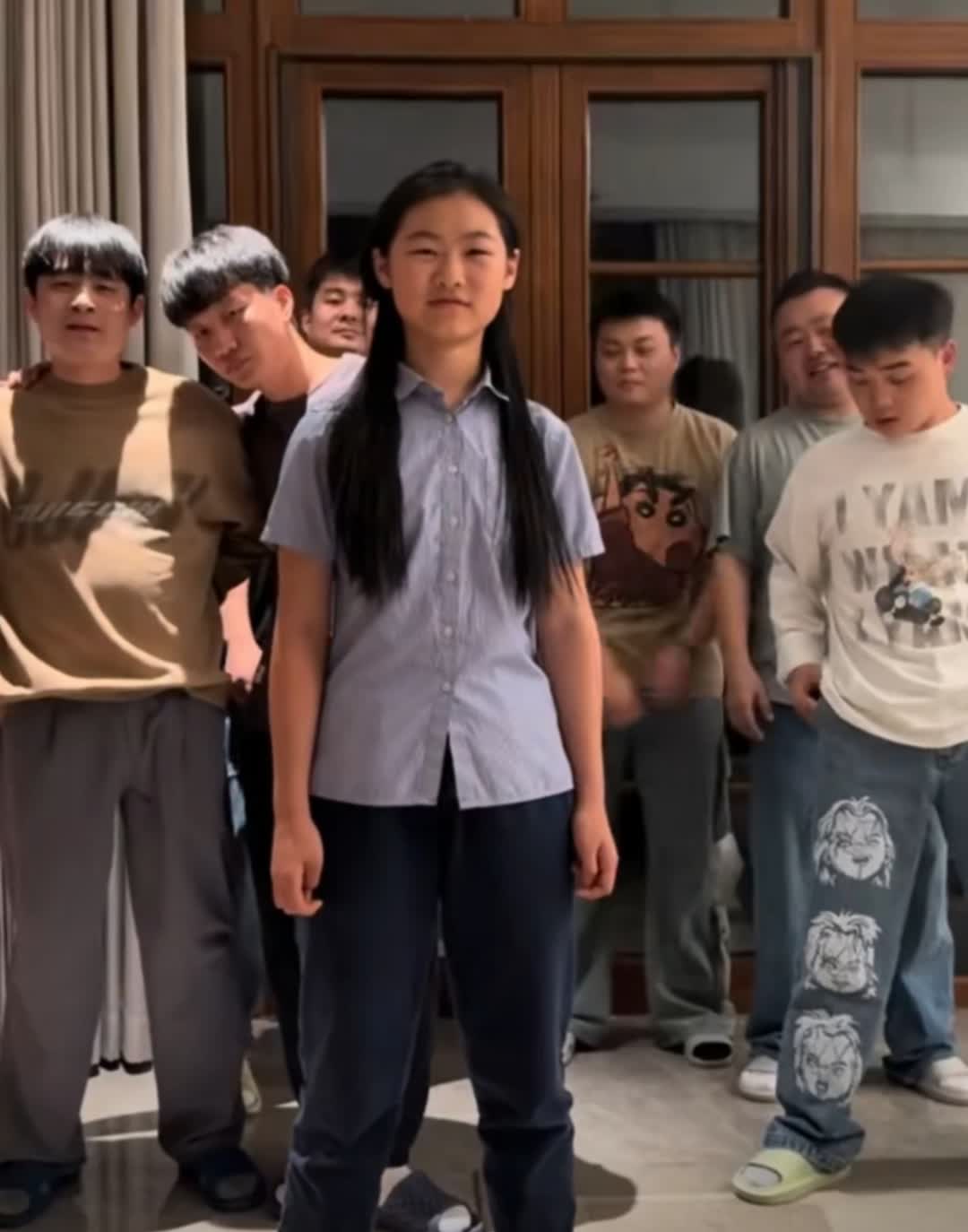 岳云鹏和他女儿的长相那相似程度简直绝了！