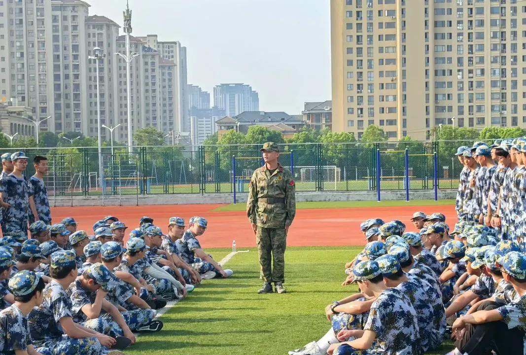 学生军训算没苦硬吃吗？马上开学孩子们又要军训了，杭州及周边地区最近几天的天气预报