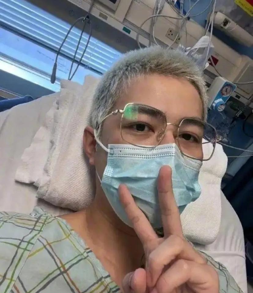 34岁陈学冬病房照曝光！一句“最后一次手术”让粉丝破防
家人们呐，今天娱乐圈直接