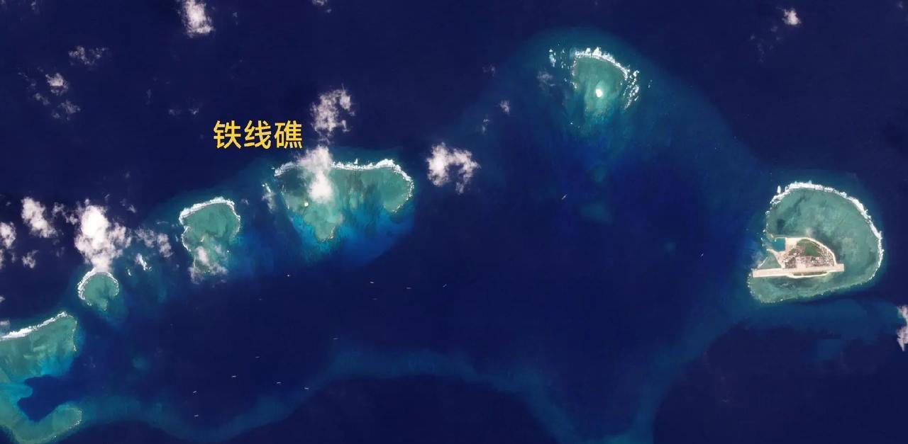 菲律宾，原本一个主权国家，硬生生的在别国指使下把自己变成了一个小丑国家。
4月2