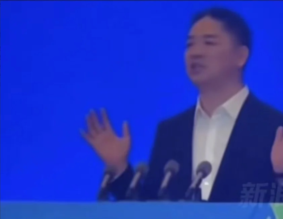 刘强东说杭州是美食之都！
刘强东说:我一落地杭州，赶紧在京东外卖点了3份，每一道