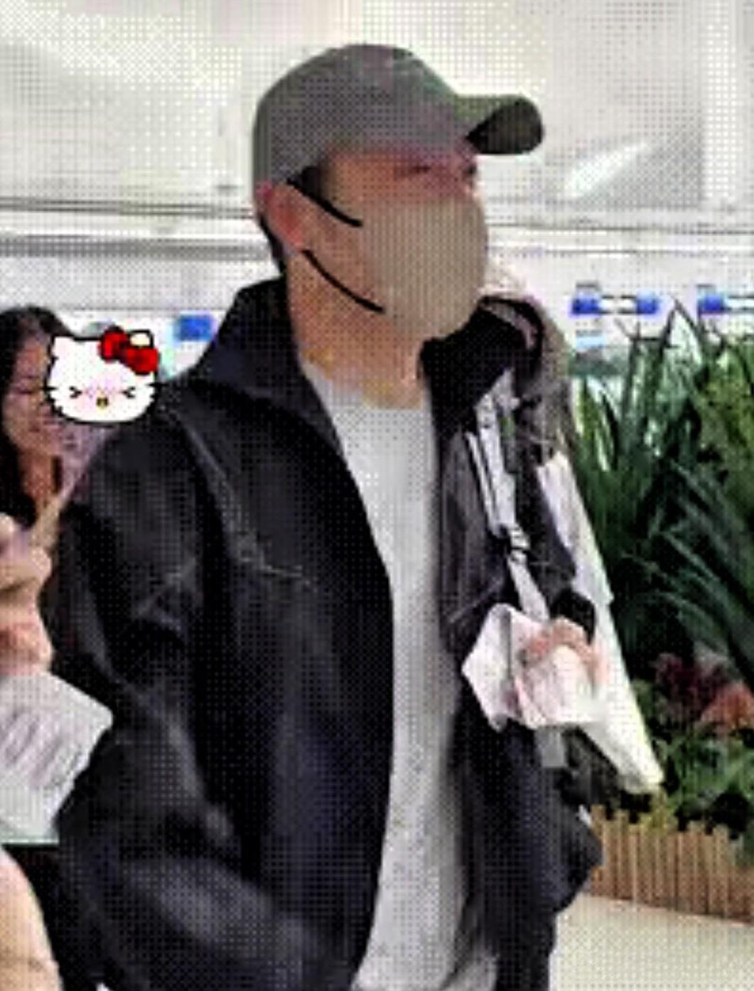 “猪八戒摔耙子”不干了[捂脸]
许昕一句回家真回家了[大笑]
裁判看人下菜碟，