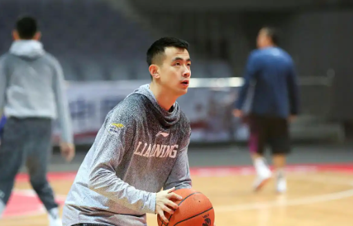 辽宁男篮推倒重建，所有球员都可交易


