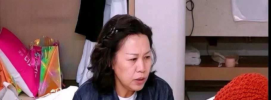 李嘉格不是家里“唯一的女儿”。

程潇妈妈第一次见到嘉格妈妈就发现不对劲："