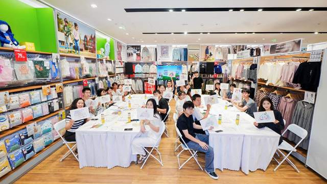 暌违4个月，武汉光谷，优衣库世界城广场店8月29日焕新开幕