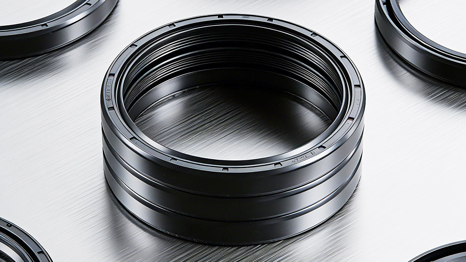 油压机高温密封难题？NBR油封在120℃实测不溶胀！