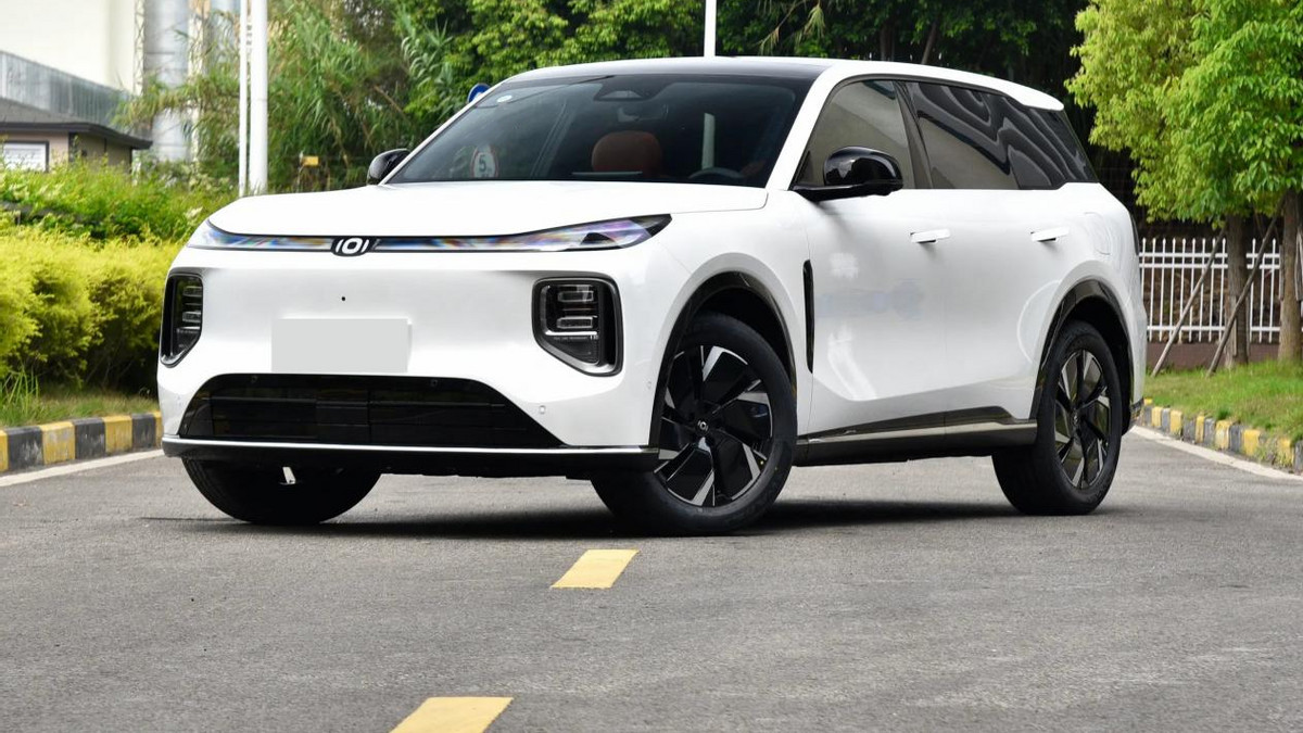 选车选到最后，敲定宋L DM-i、长安启源Q07，选谁更好？