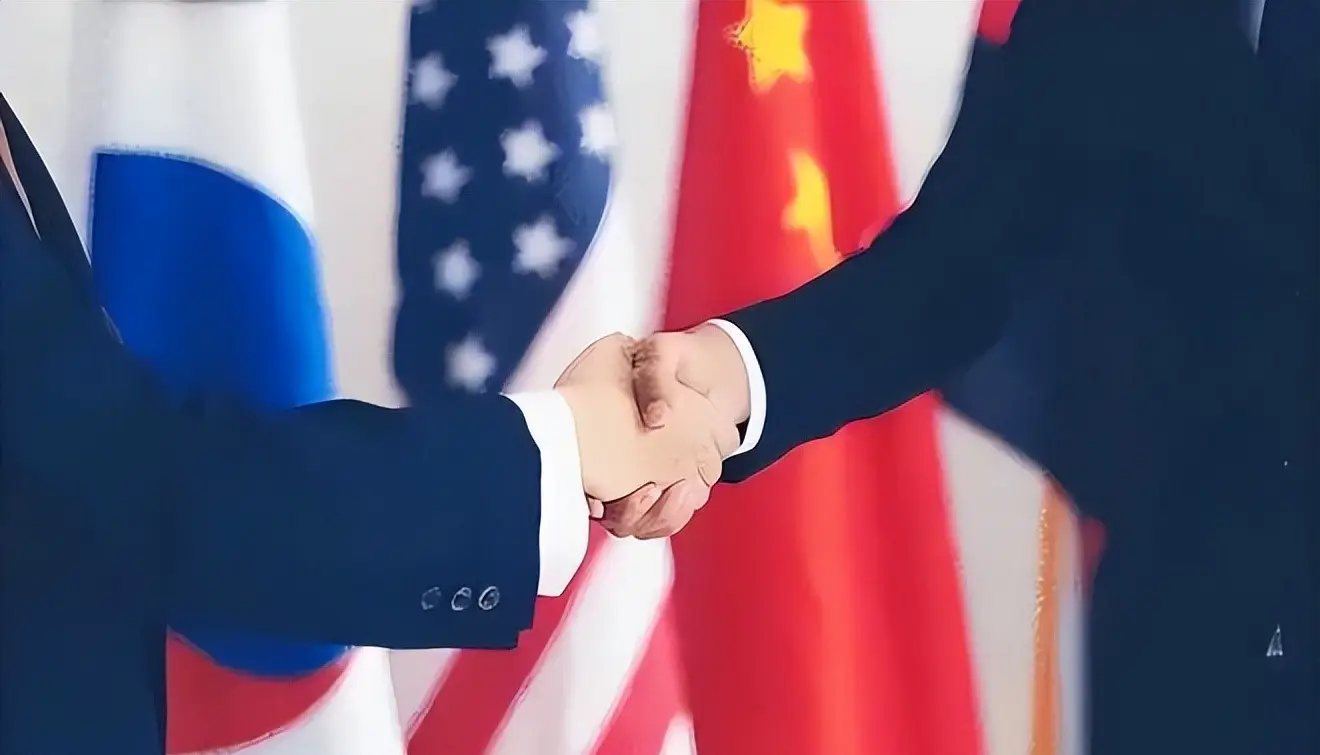 中美决战似乎不可避免，这一幕大概是特朗普当选后，世界各国都在翘首以盼的重要事件。