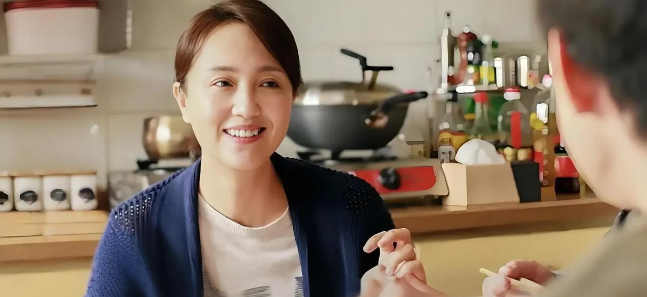 有一位女演员因患癌离世...
这位演员叫朱媛媛，才51岁的年龄。她在《送你一朵小