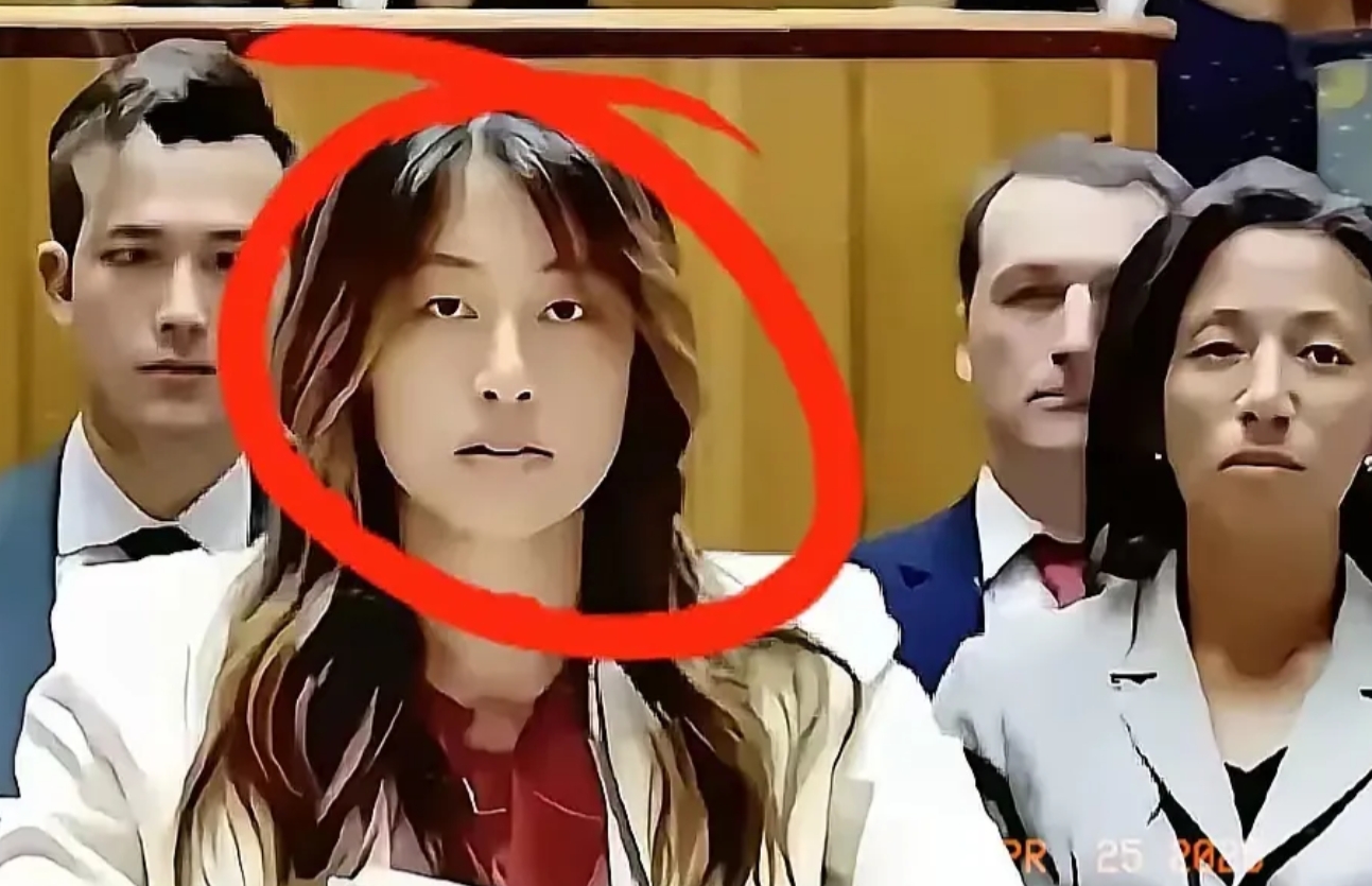 美国驻联合国副代表吴婷这两天被骂上热搜，就因为她长着中国脸、顶着中国姓，全网狂喷