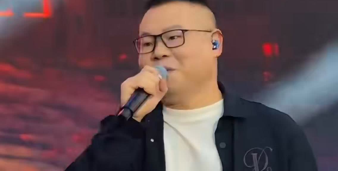岳云鹏演唱会票价1580，林忆莲才卖980元。到底是哪些冤大头在抢票啊？从380