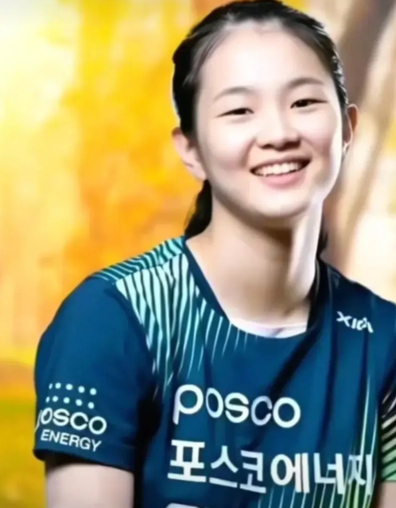 我认为，韩国女队金娜英空有一身靓丽的外表，但是乒乓球技术确实一般，尽管已经20岁