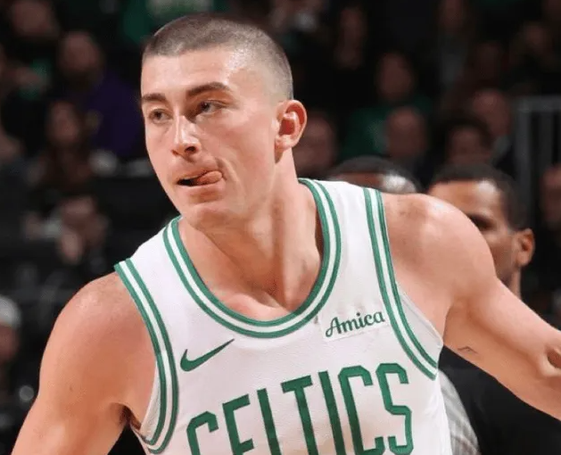 NBA常规赛凯尔特人客场对阵篮网的比赛已经结束。全场战罢，凯尔特人以113-99