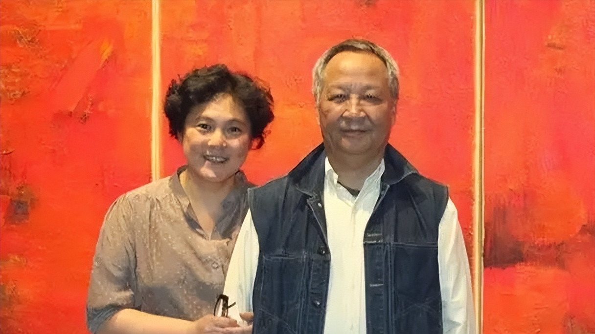 张芝华从被嫌主妇到幸福画家妻，十五年错爱终遇真心
