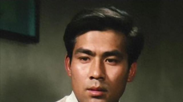 曾经红极一时的朱时茂，如今也已经活成了一个“时代的符号”