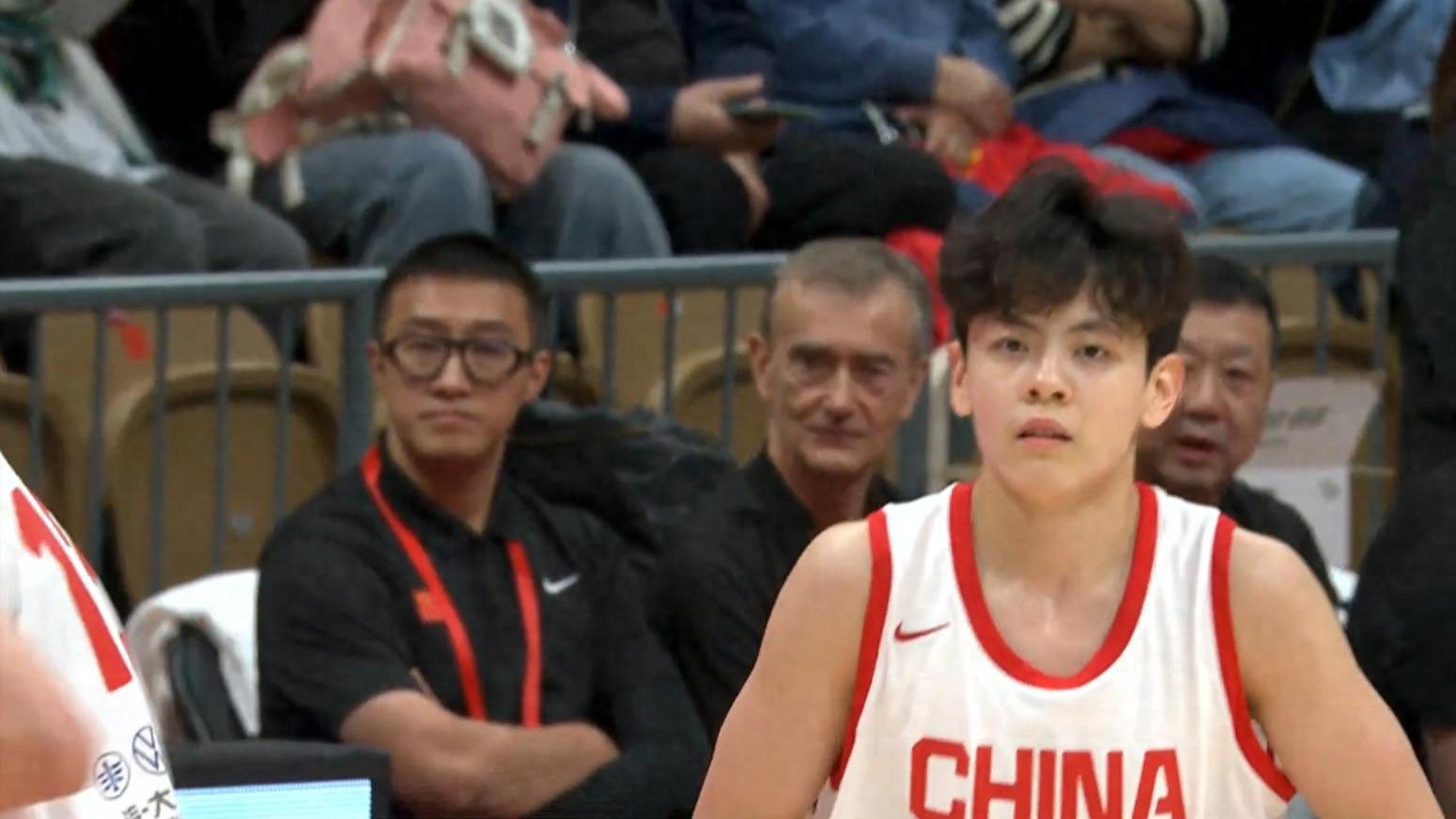 中国女篮：韩旭高效23分，杨舒予成助攻王，两大新人合计19+10