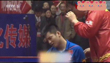 是谁把咚咚大王气成这样？
他气鼓鼓的，胸口剧烈地起伏着，还嘟着嘴，一副生无可恋的