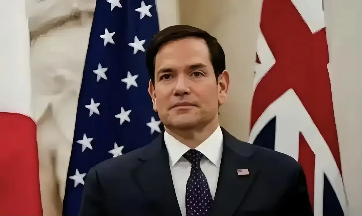 美国国务卿鲁比奥称将与马斯克商讨切断乌军星链系统
鲁比奥认为这样可以让乌克兰认识