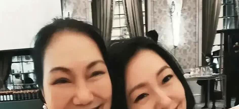还真让葛斯齐给说着了，葛说，s家的特点就是：你丢出她家一个料，她们无法回应，怎么